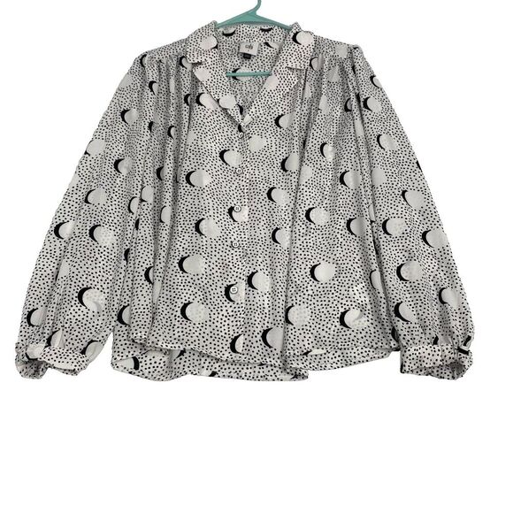 Cabi Eclipse Blouse size S style4340 Moon figures white/Black With Front Buttons - Picture 1 of 11